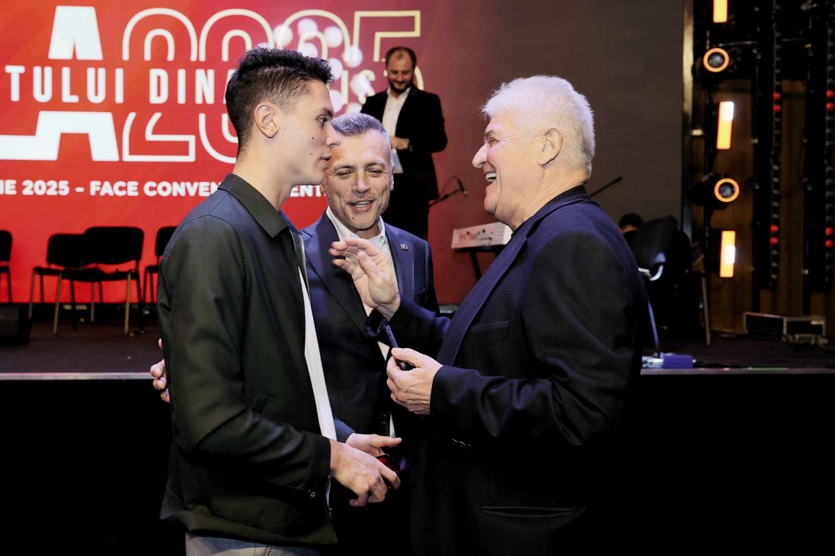 David Popovici și Mihaela Cambei, decorați într-o gală specială: „Vă spun care a fost cel mai emoționant moment în 2025”