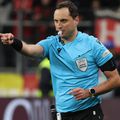 Mykola Balakin va arbitra FCSB - Feyenoord / Foto: Imago Images