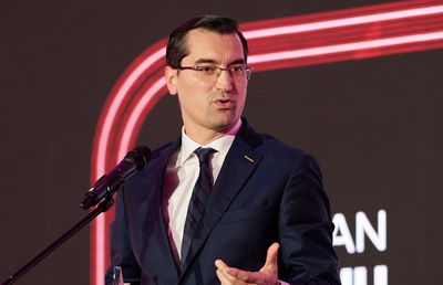 Răzvan Burleanu reacționează după acuzele de blaturi din fotbalul românesc: „Sunt anchetate mai multe cluburi și mai multe persoane”