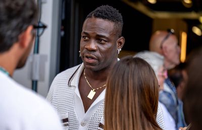 Mario Balotelli lovește din nou: „Aștept oferte din Serie A și visez la Mondiale! Mai am timp până la 50 de ani”