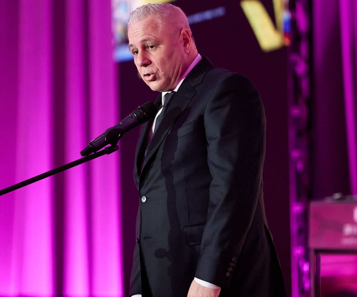 De la Șumudică la Karamoko » Antrenorii și fotbaliștii s-au întrecut aseară în ținute inedite