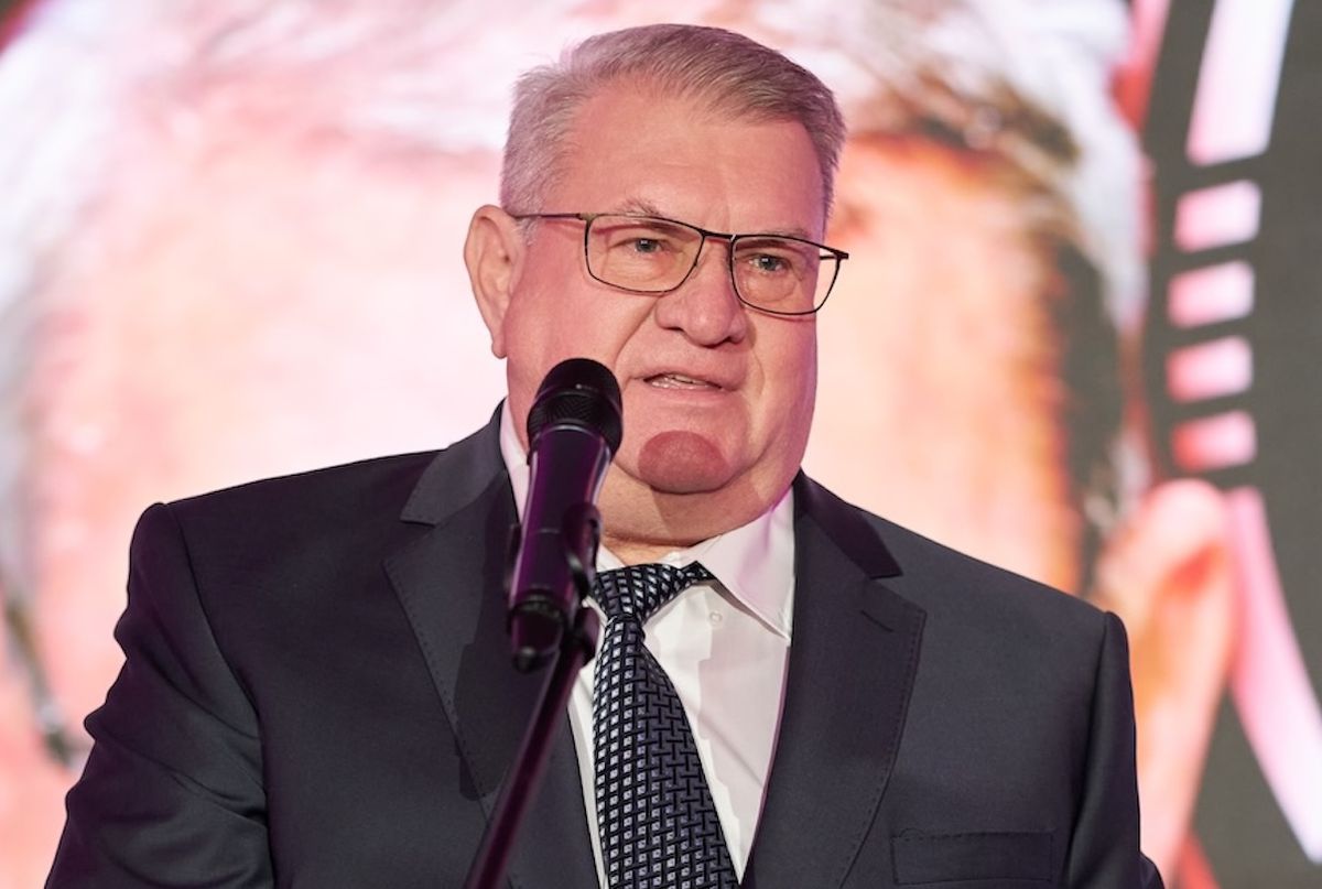 De la Șumudică la Karamoko » Antrenorii și fotbaliștii s-au întrecut aseară în ținute inedite