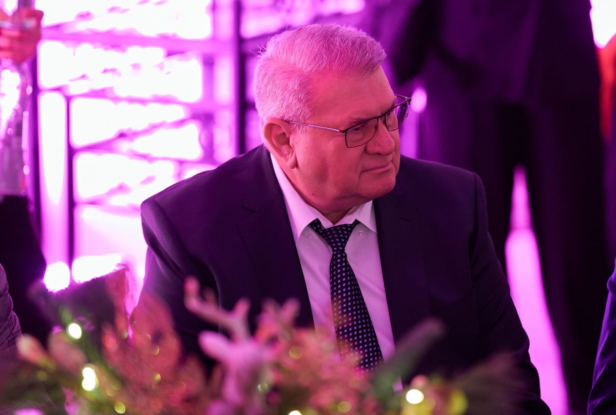 De la Șumudică la Karamoko » Antrenorii și fotbaliștii s-au întrecut aseară în ținute inedite