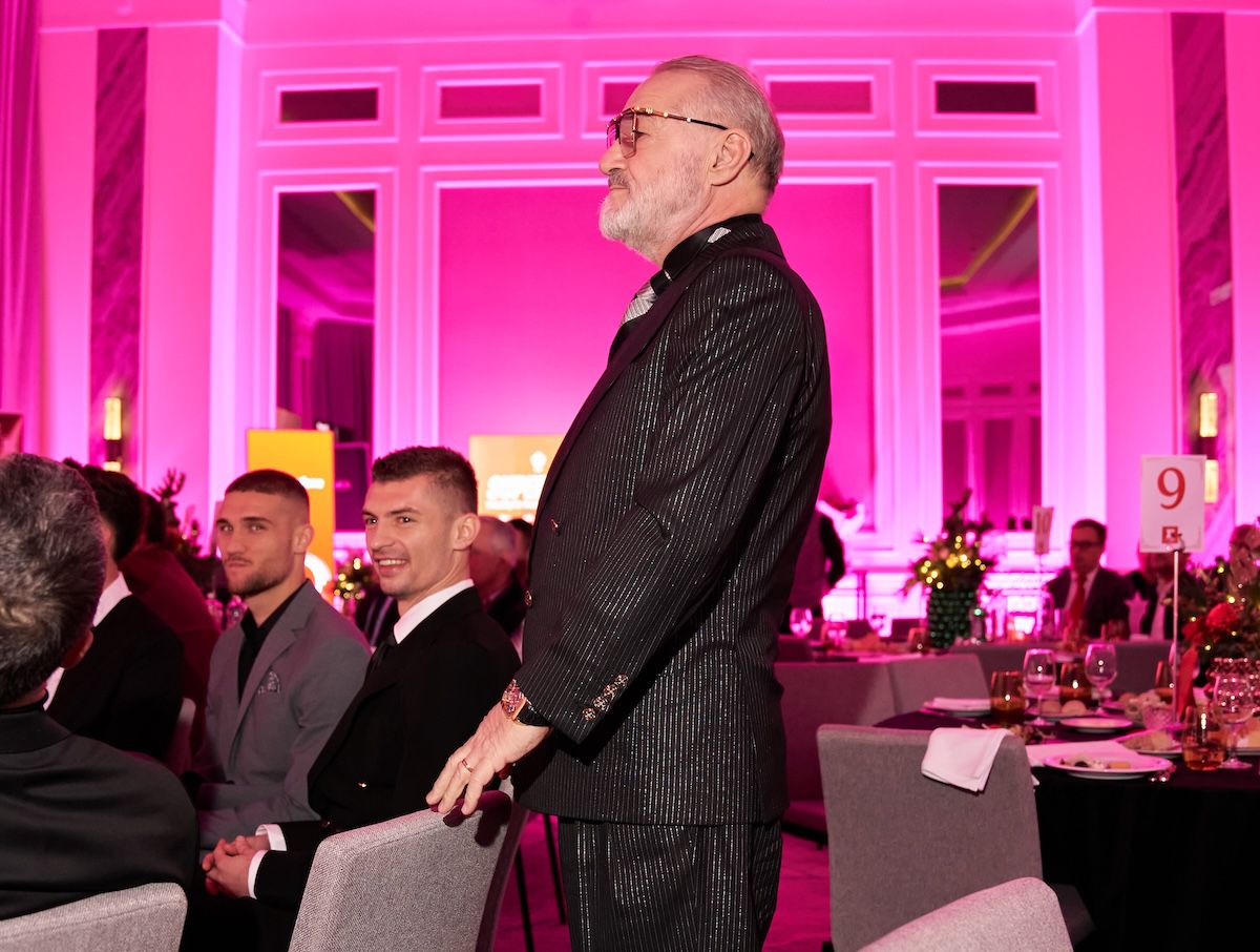 De pe TikTok, în viața reală » Gigi Becali a dat nas în nas cu manelistul Tzancă Uraganu și nu s-a putut abține