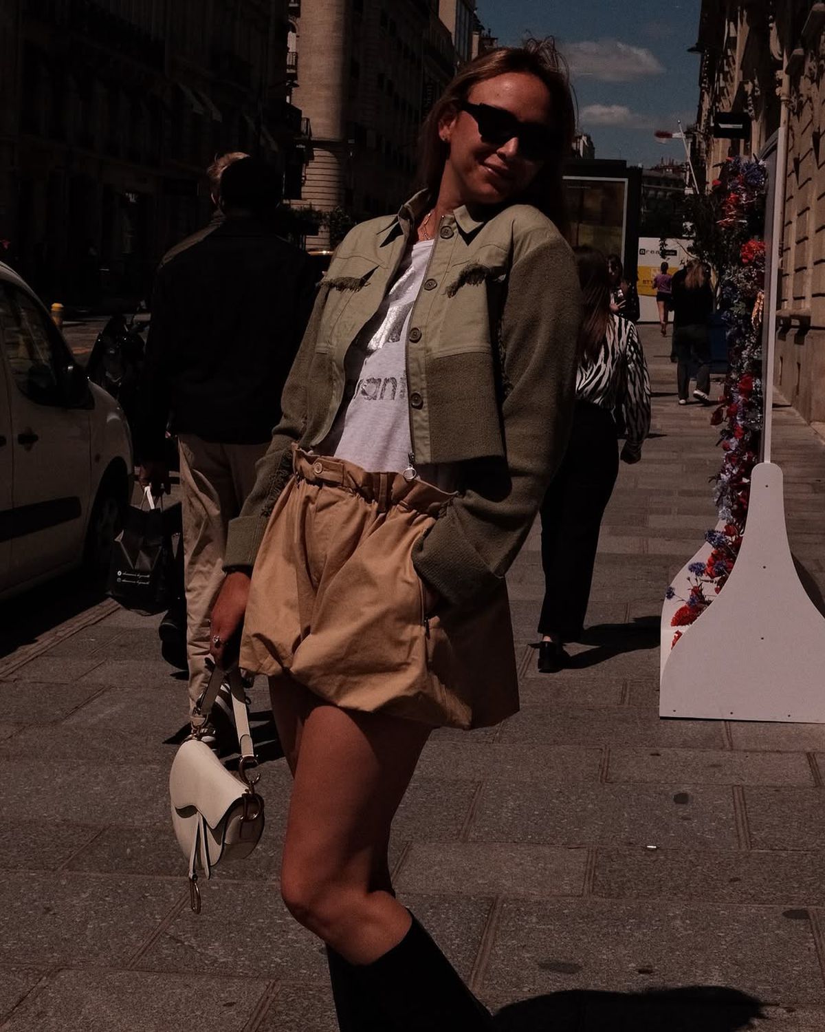 Jucătoarea de tenis cu cele mai lungi picioare a plecat în vacanță, dar fanii n-au uitat de scandal: aproape să se bată din cauza ei