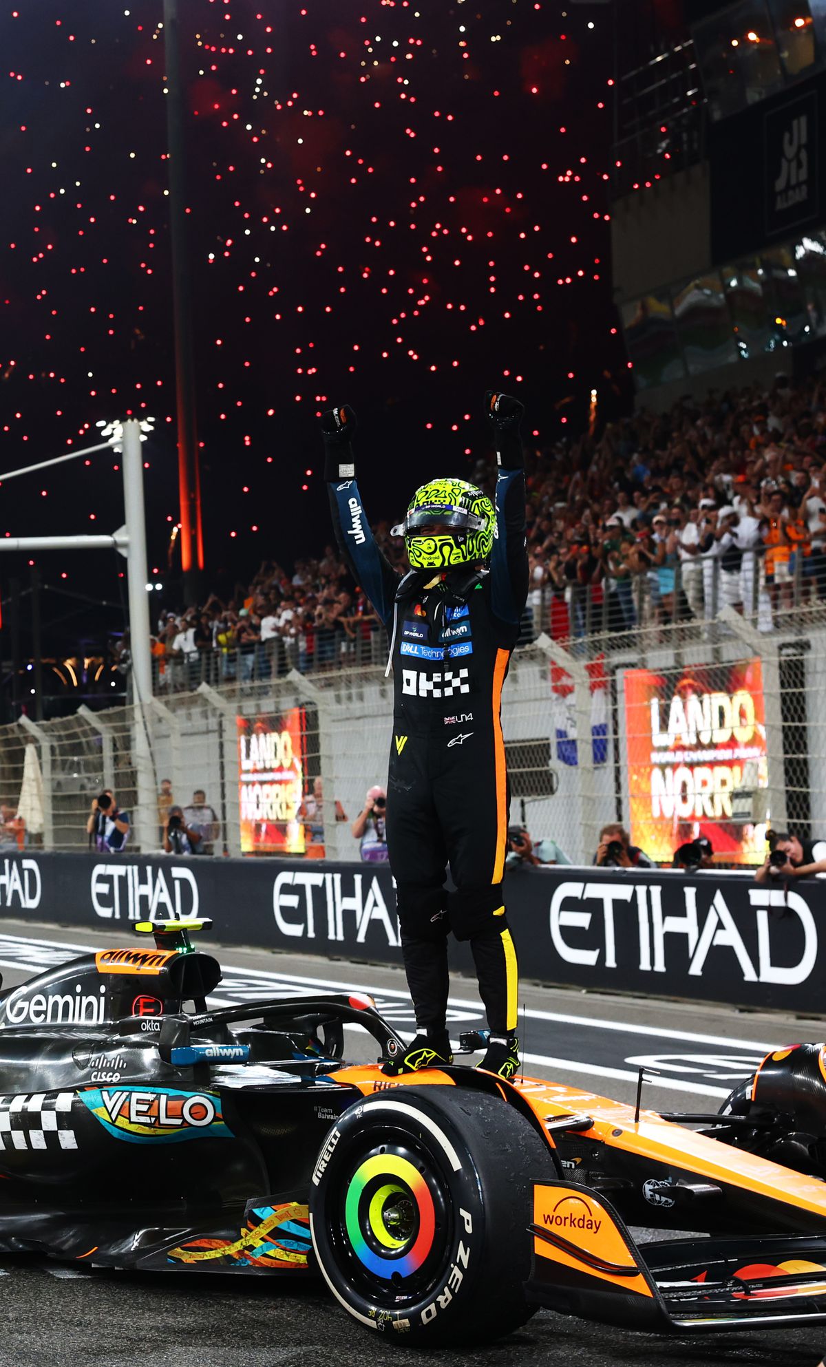 Designul creat special de fani pentru Velo si echipa McLaren de Formula 1 în centrul atenției