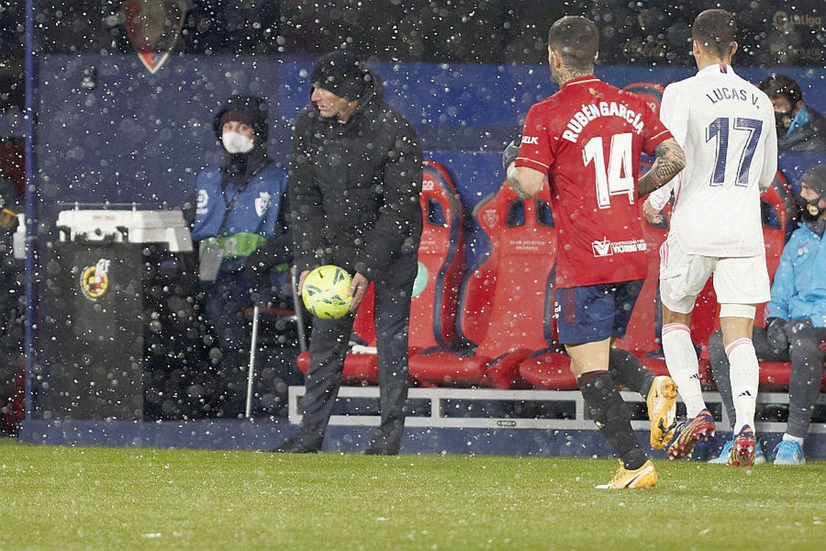 OSASUNA - REAL MADRID. Zinedine Zidane s-a enervat la conferința de presă: „Nu a fost fotbal! Nu trebuia să se joace”