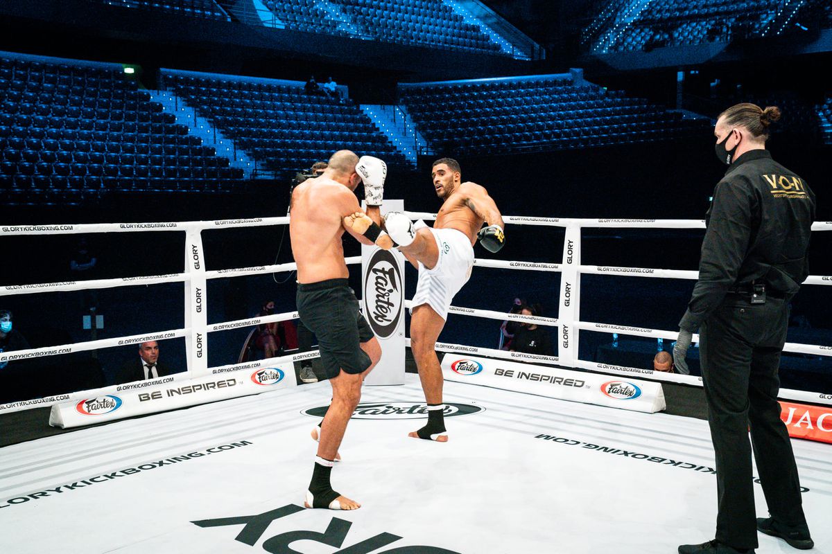 Benny Adegbuyi, dezvăluiri spectaculoase: „Am muncit în Italia, am pus parchet” + Ce nume românesc are luptătorul