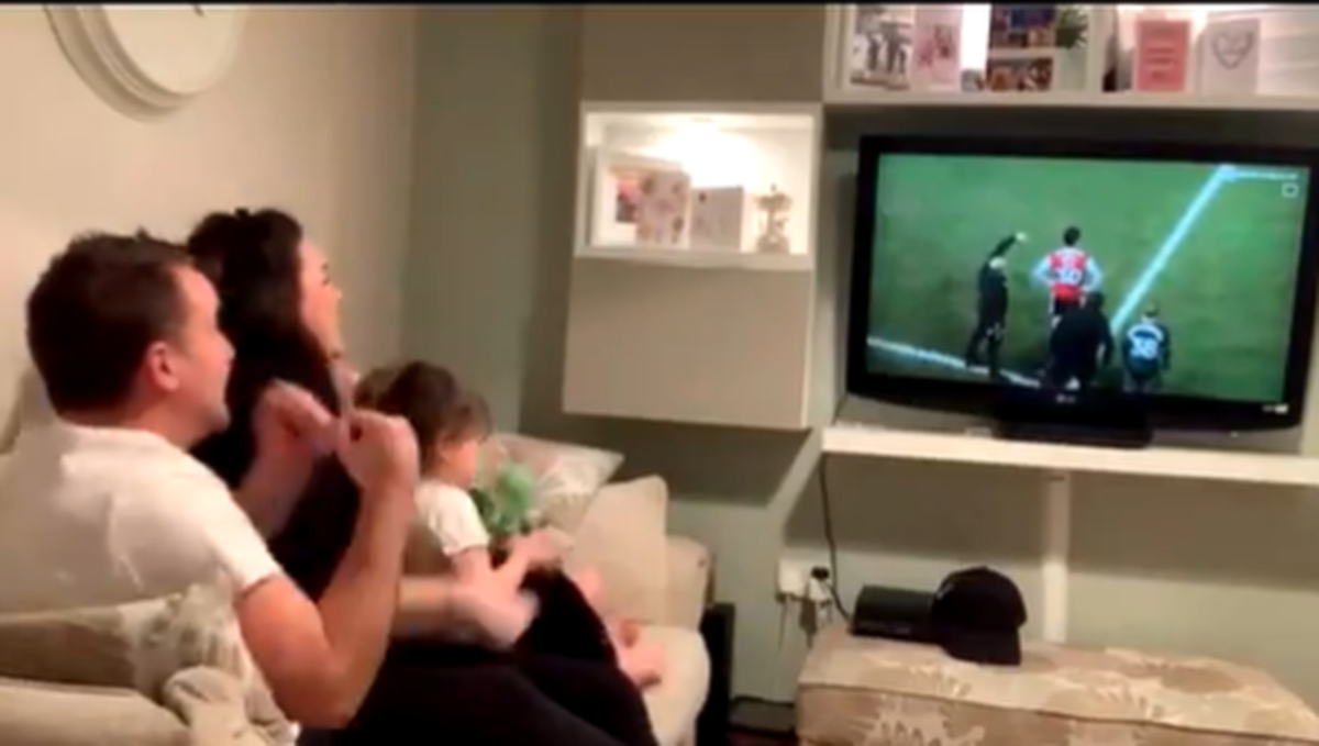 La 5 ani i s-a spus că nu va mai putea merge vreodată, la 18 ani a debutat la o cvadruplă campioană a Angliei » Povestea impresionantă de viață a fotbalistului englez