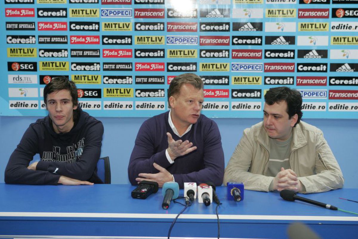 Vă mai aduceți aminte de Mark Wotte? Ce mai face antrenorul olandez cu care Adrian Mititelu spera să dea lovitura la Universitatea Craiova