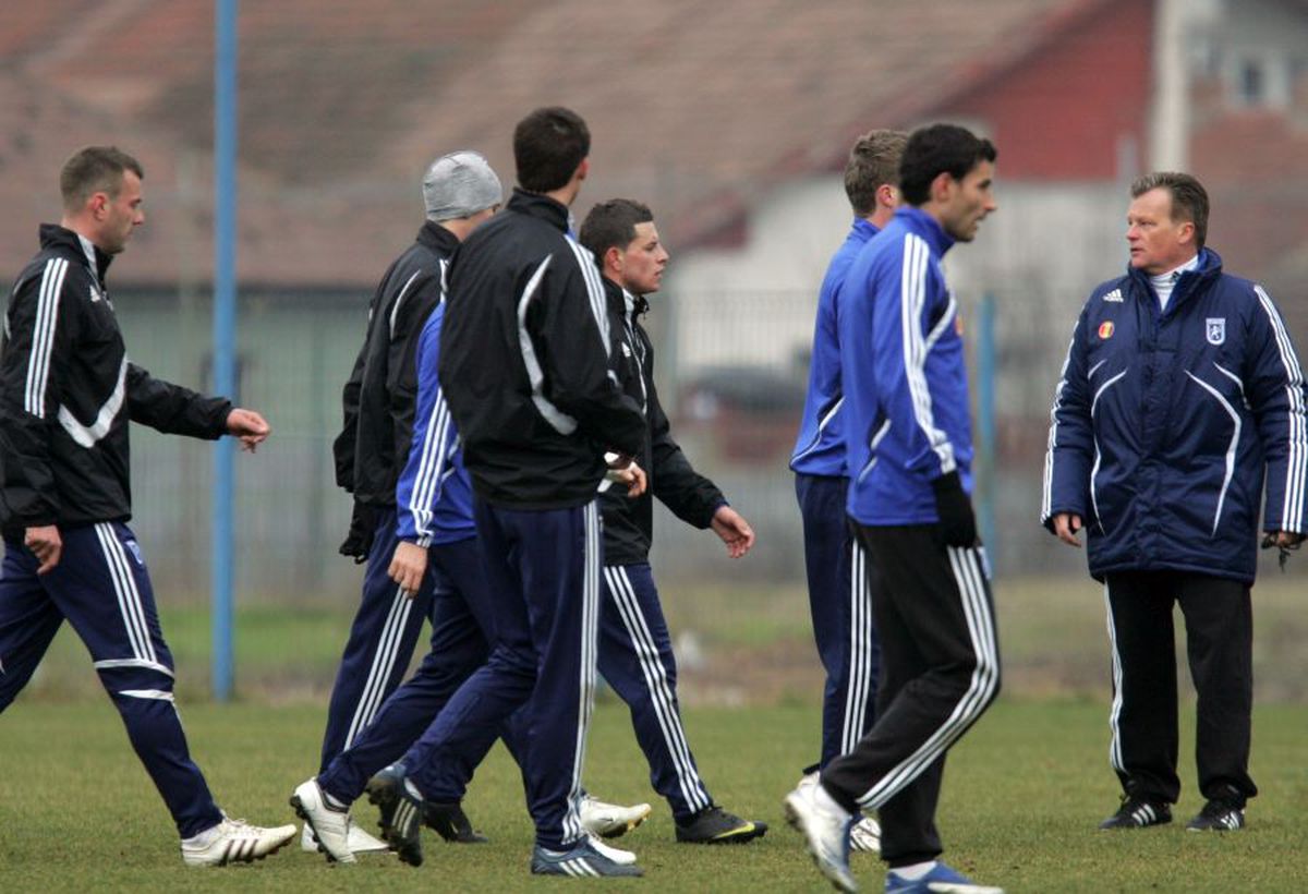 Vă mai aduceți aminte de Mark Wotte? Ce mai face antrenorul olandez cu care Adrian Mititelu spera să dea lovitura la Universitatea Craiova