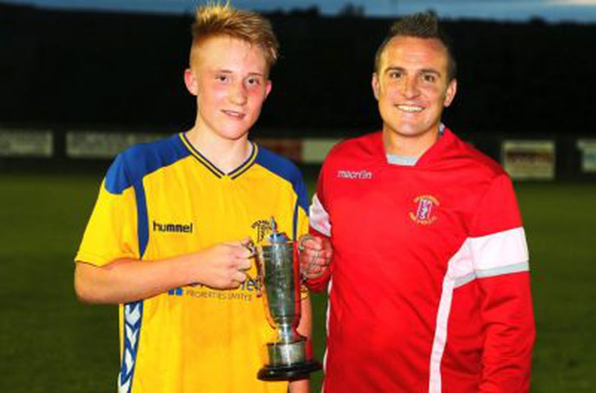 FOTO Declan Thompson