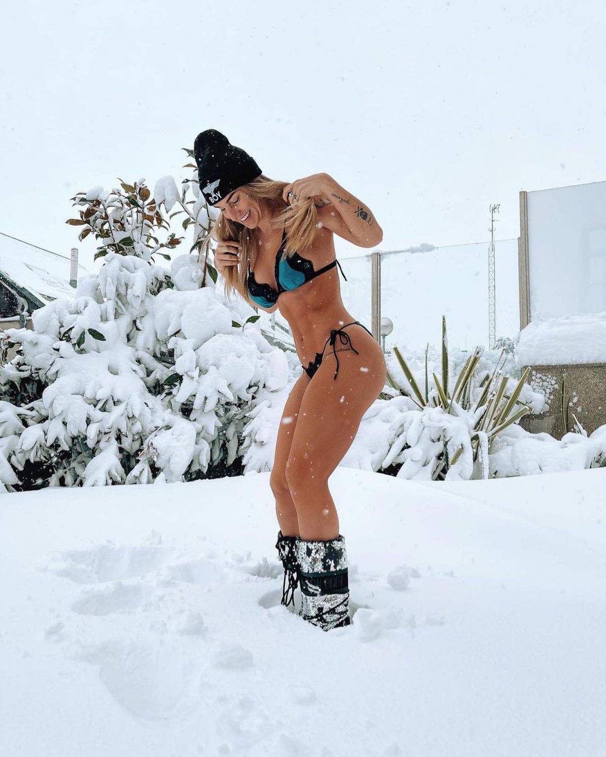 FOTO Sergio Ramos și Llorente s-au prins în noua provocare lansată de fotomodele în Spania