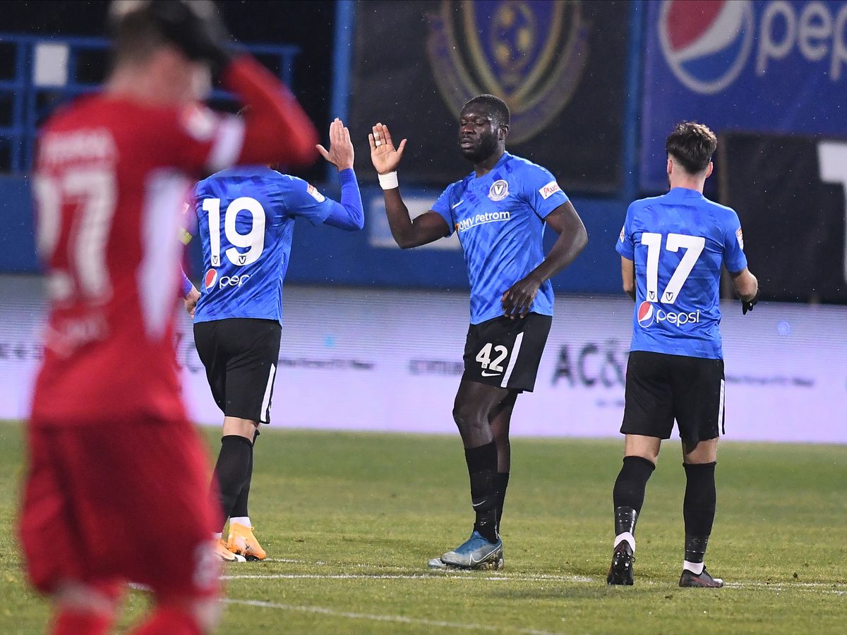Viitorul - Hermannstadt 2-1 » Dobrogenii, la prima victorie sub comanda lui Mircea Rednic