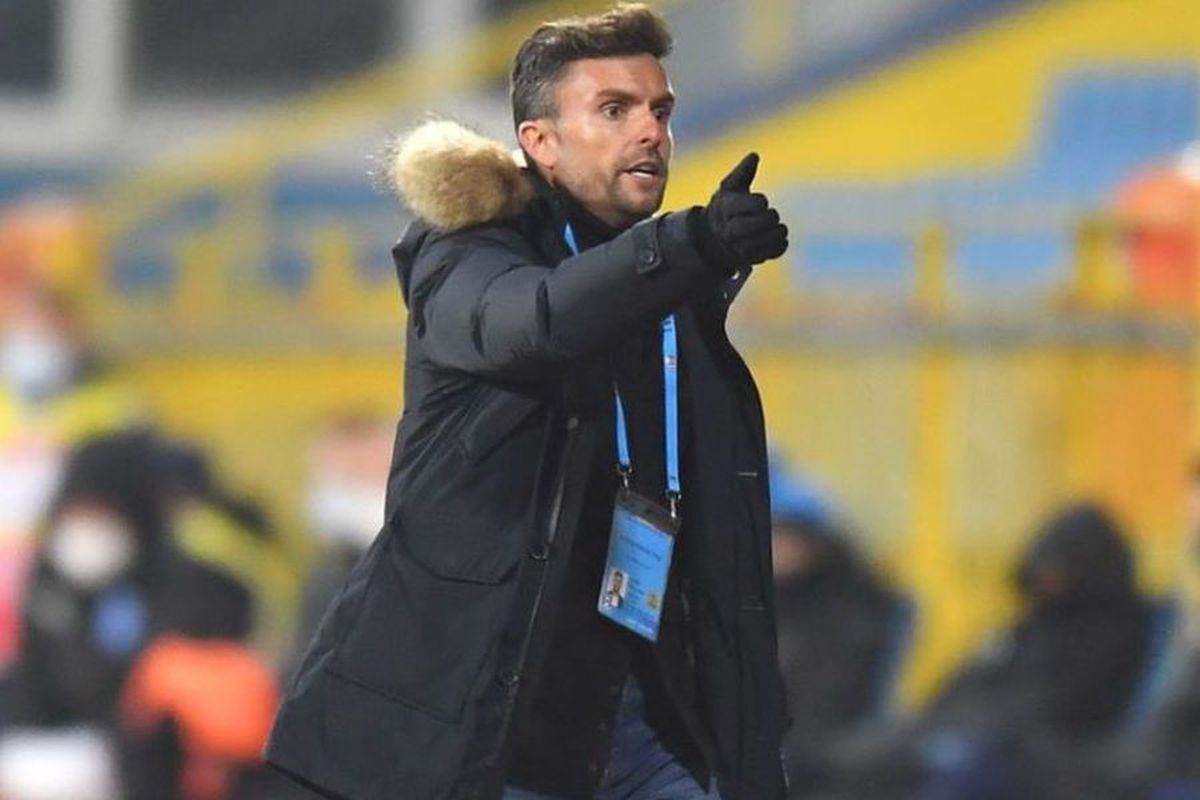 VIITORUL - HERMANNSTADT 2-1. Ruben Albes, scandalizat de confuzia provocată de arbitrul Petrescu: „Nu e normal”