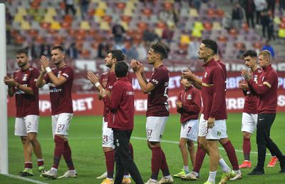 Prima plecare de la Rapid din 2022! Formația din Giulești a renunțat un jucător cu 15 meciuri pentru echipa lui Iosif