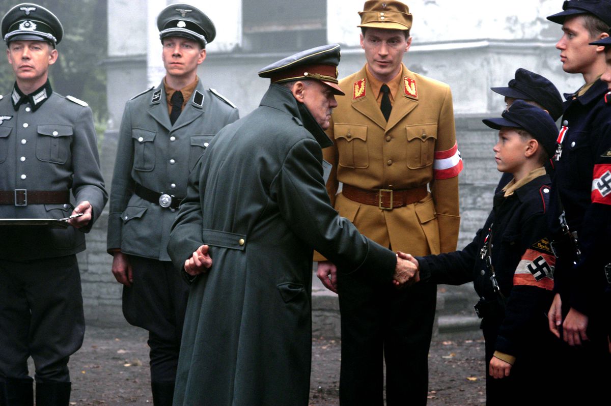 Naziști, lagăre și muncă forțată! Trecutul întunecat al lui Hugo Boss, compania-gigant de modă care a semnat în premieră cu un nume mare ATP