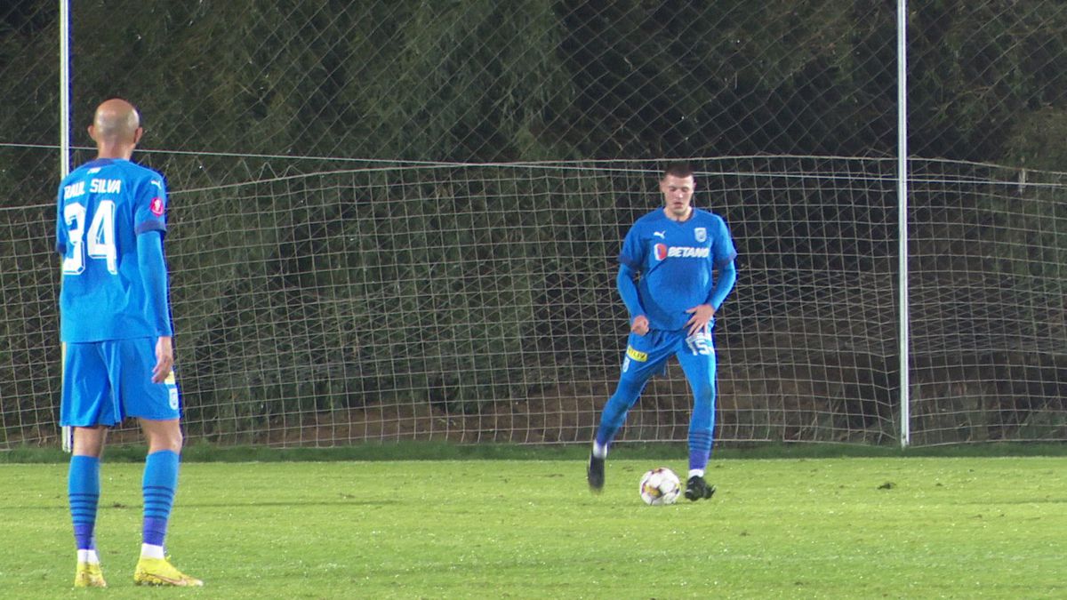CSU Craiova testează un jucător fără meciuri la seniori și fără cotă pe Transfermarkt!