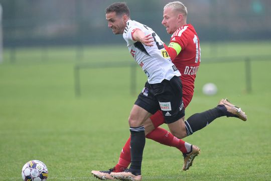 U Cluj - Debrecen 4-0. Chipciu în duel cu Dzsudzsák / foto: Cristi Preda