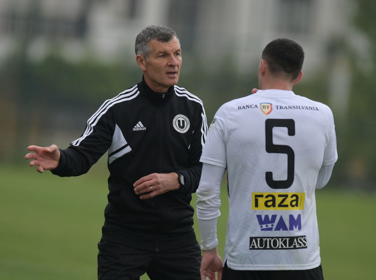 Elevii lui Sabău au zdrobit echipa lui Balázs Dzsudzsák, fostul star al Ungariei