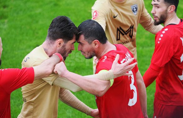 GSP a surprins imaginile zilei în Antalya: au cedat nervii la amicalul echipei românești + Fotbalist scos pe brațe de pe teren