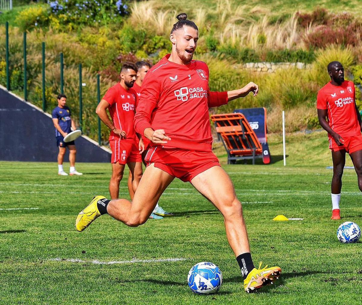 „Nu-mi vine să cred că am refuzat Bayern” » 3 motive pentru care Radu Drăgușin a ales Tottenham