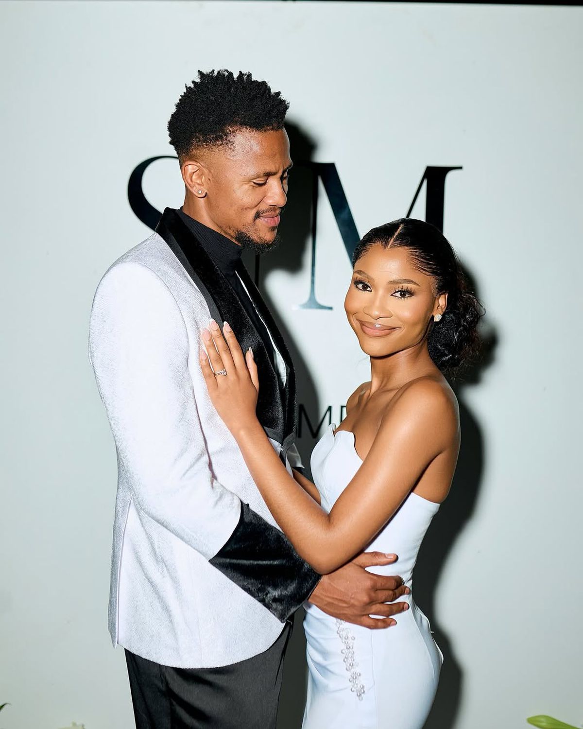 Imaginile postate de Ngezana, în timp ce se afla în cantonament cu FCSB