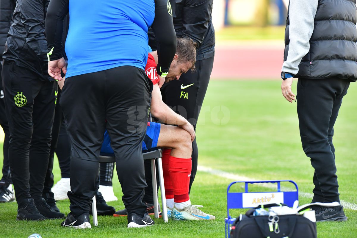 Darius Olaru a ieșit accidentat în meciul cu Hamburg