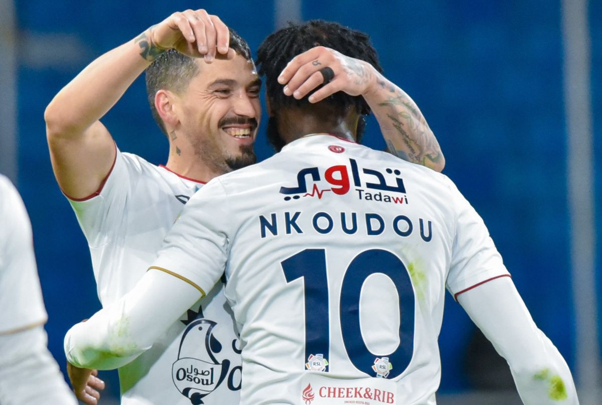 Nicolae Stanciu a marcat primul gol din 2025 » Execuție elegantă, din pasa fostului fotbalist de la Tottenham și Marseille