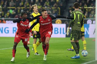 Leverkusen, victorie într-un thriller cu 5 goluri în fața lui Dortmund