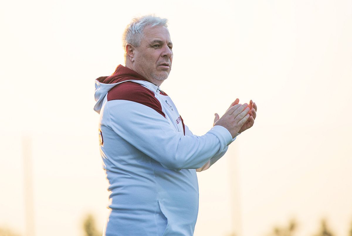 Șumudică-show în amicalul cu amatorii » Ce antrenor român a ironizat la 11-0: „Faceți ce vreți, că nu vreau să semăn cu el”