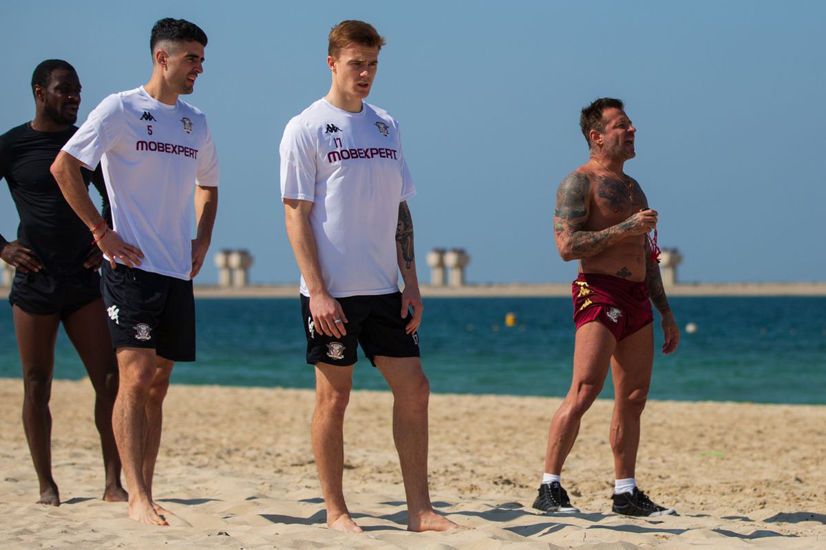 A fost în staff-ul lui Șumudică la Rapid și acum își caută de muncă pe Internet: „Bună tuturor! Caut un nou rol”