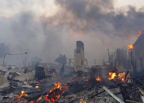 Campionul olimpic la înot și-a pierdut medaliile în incendiu: „«Ploua» cu cenușă peste mine”
