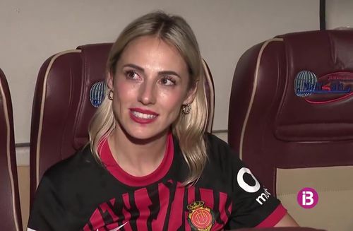 Cristina Palavra, soția lui Dani Rodriguez (Mallorca), a povestit în avionul de întors de la Jeddah ceea ce a pățit după meciul cu Real Madrid / Foto: X Esports IB3