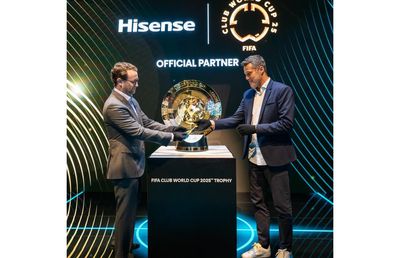 Hisense și FIFA oferă fanilor ocazia de a admira trofeul Cupei Mondiale FIFA Club 2025, la CES 2025