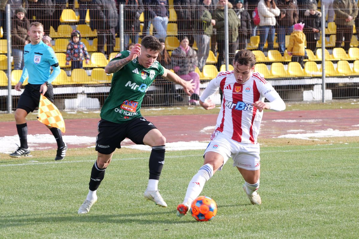 A revenit pe teren după 4 luni în care s-a luptat cu depresia, în primul meci jucat de Slobozia pe stadionul modernizat