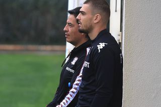 Cum se ratează zeci de copii și juniori » Omul cu 3 titluri în România dezvăluie ce a văzut: „Se sabotau fără să știe! Chiar în fața stadionului”