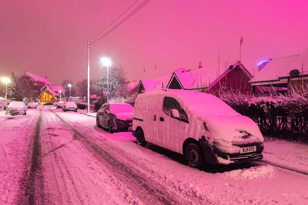 Misterul luminilor roz din Birmingham a fost elucidat