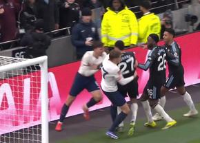 Scandal la finalul meciului Tottenham - Aston Villa: Radu Drăgușin a sprintat să calmeze spiritele