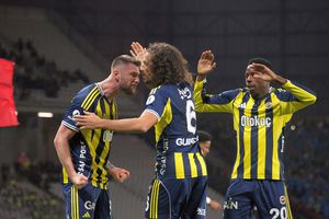 Fenerbahce a câștigat Supercupa Turciei chiar în fața rivalei Galatasaray