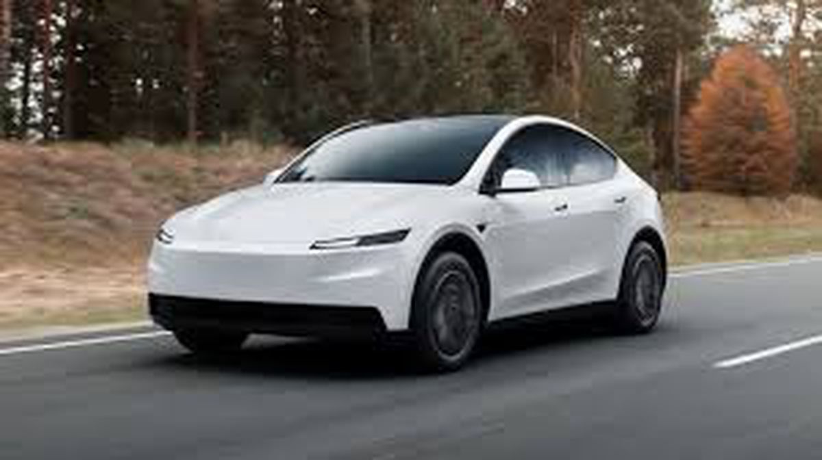 Tesla Model Y Standard Long Range