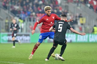 A semnat cu CFR Cluj și a ajuns deja la antrenamentele lui Daniel Pancu!