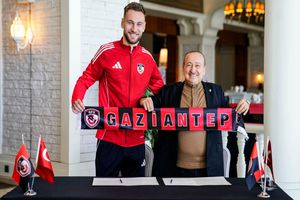 Denis Drăguș, prezentare spectaculoasă la Gaziantep: „Bine ai revenit acasă!”