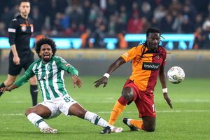 Transfer în play-off: internaționalul crescut de Sporting a semnat în Superliga