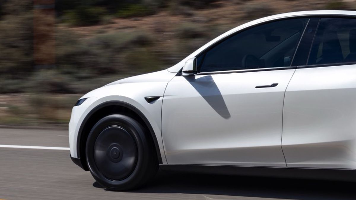 Tesla a lansat un nou model în România: autonomie 657km » Prețul de pornire