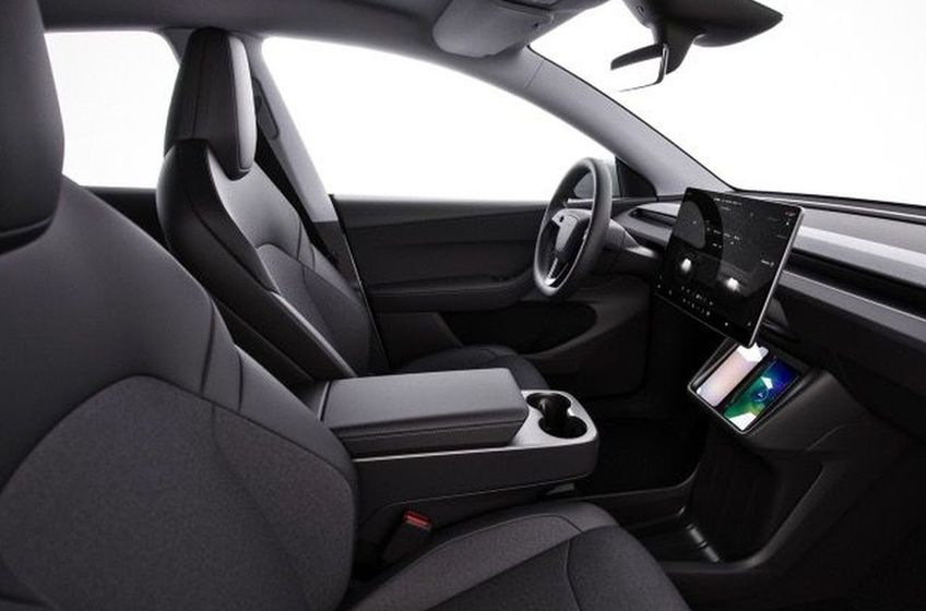 GALERIE FOTO Tesla a lansat un nou model în România: autonomie 657km » Prețul de pornire