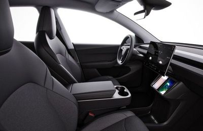 Tesla a lansat un nou model în România: autonomie 657km » Prețul de pornire