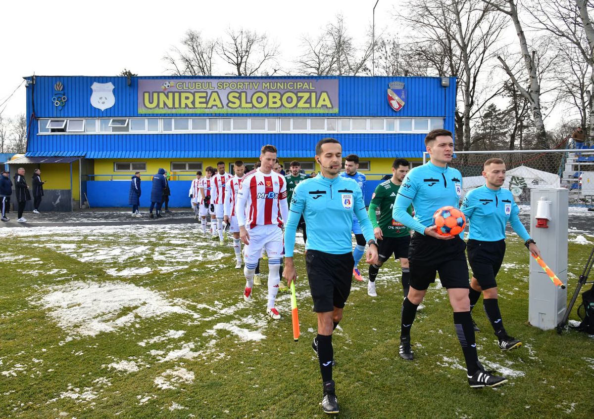 A revenit pe teren după 4 luni în care s-a luptat cu depresia, în primul meci jucat de Slobozia pe stadionul modernizat