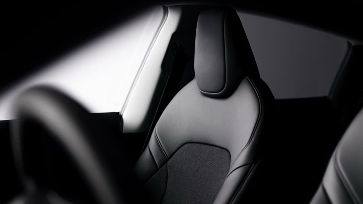 Tesla a lansat un nou model în România: autonomie 657km » Prețul de pornire