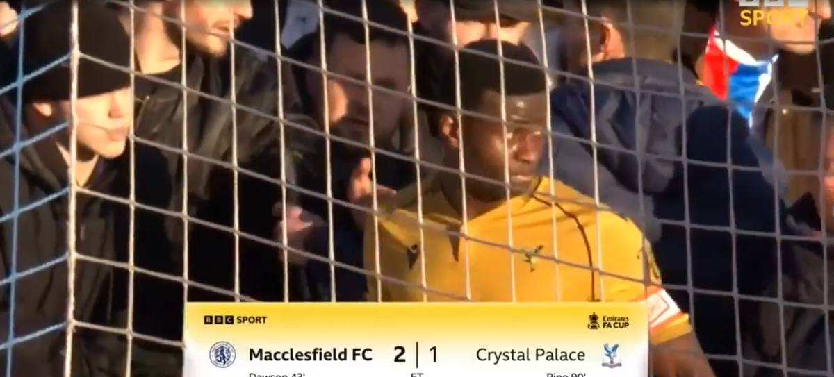 Marc Guehi, confruntare cu fanii! Crystal Palace a suferit un eșec istoric în Cupa Angliei